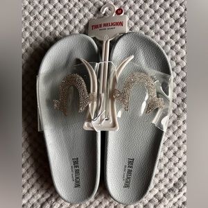 Brand New True Religion Slides